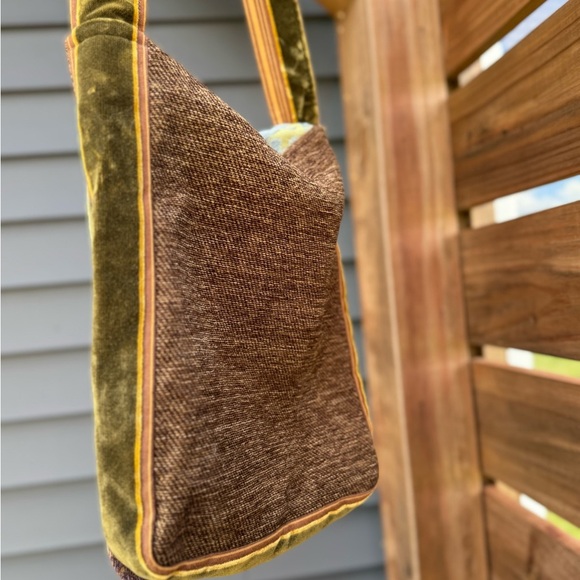 Large crossbody fabric handbag - Picture 6 of 8